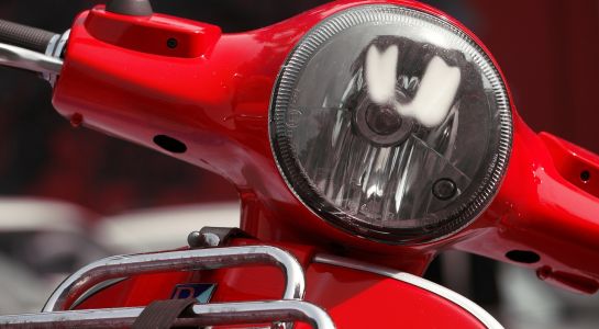 ¿Cada cuánto pasa la ITV una moto de 125?