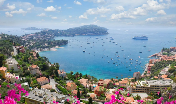 Recorrer la costa azul en autocaravana