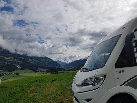 Qué carnet necesito para conducir una autocaravana 